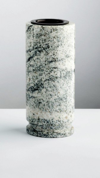Grabvase aus hellem Granit, 25 cm hoch